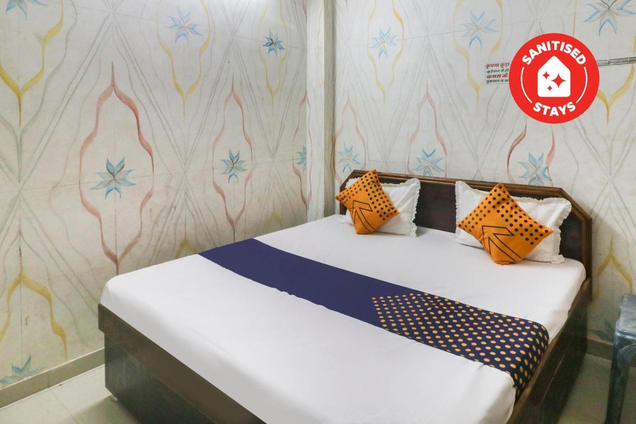 Spot On 67728 Ashish Guest House Jaunpur Exterior photo